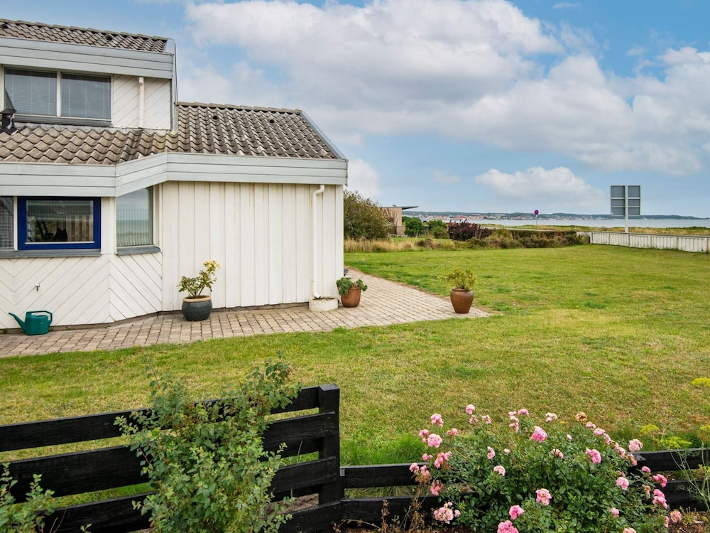 6 person holiday home in Ebeltoft — 4-Star Luxury Hotel in Ebeltoft, Denmark