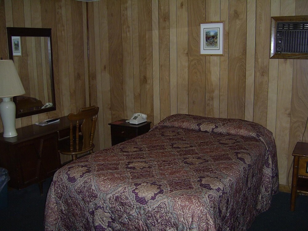Cedar Grove Motel - photo 6