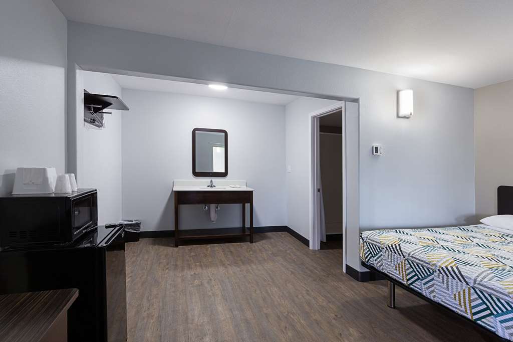 Motel 6 Show Low AZ - photo 16