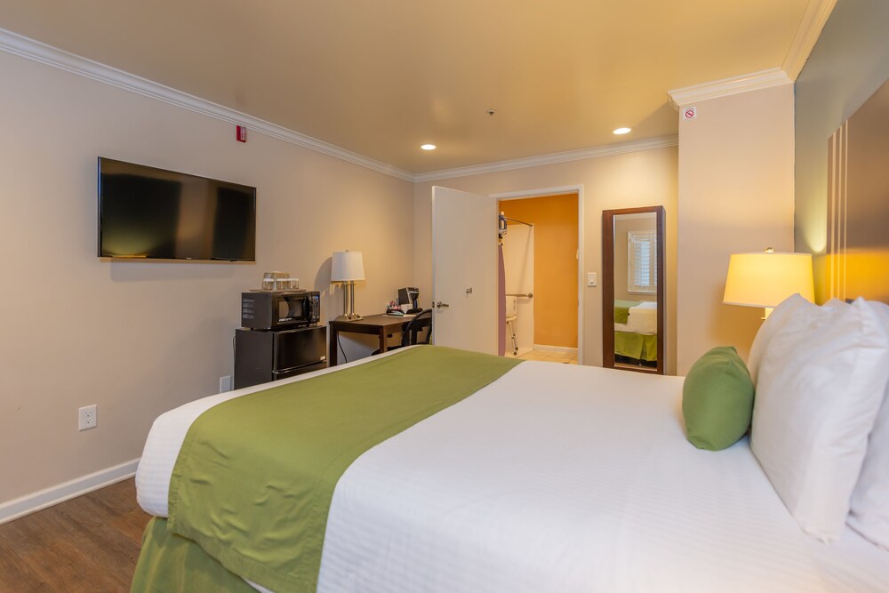 Ocean Pacific Lodge - photo 24