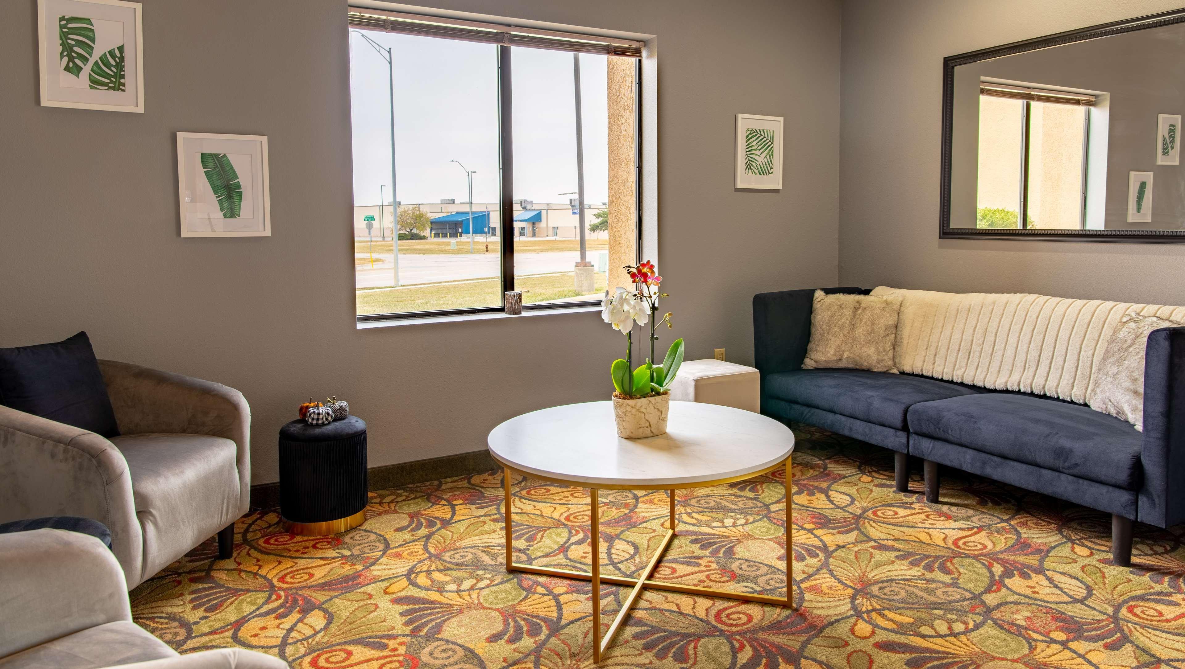 Howard Johnson Lincoln - photo 14