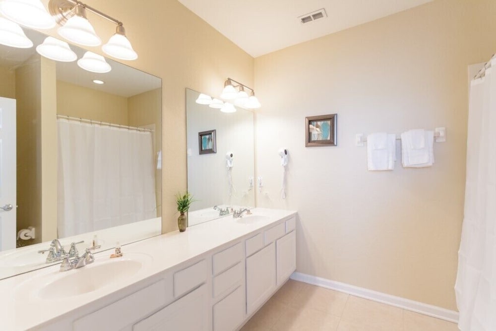 Vista Cay Resort Direct Townhomes by Millennium Management - photo 217