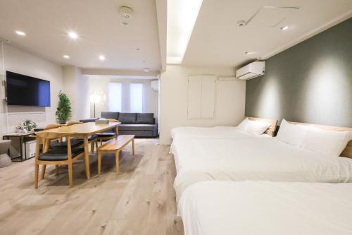 River Central Hiroshima — 4-Star Luxury Hotel in Hiroshima, Japan