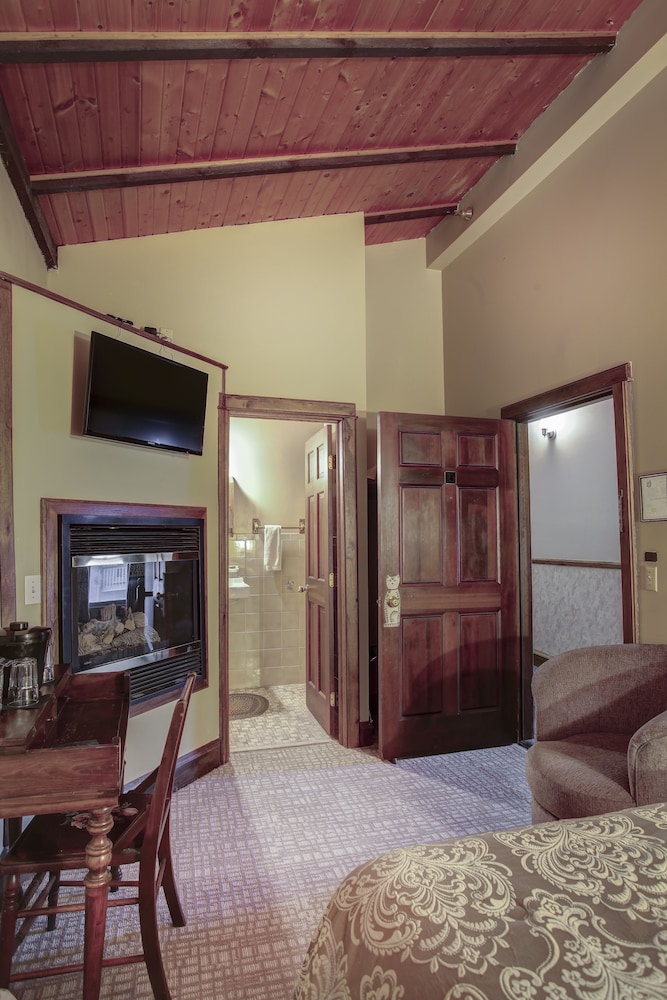 Afton House Inn - photo 17