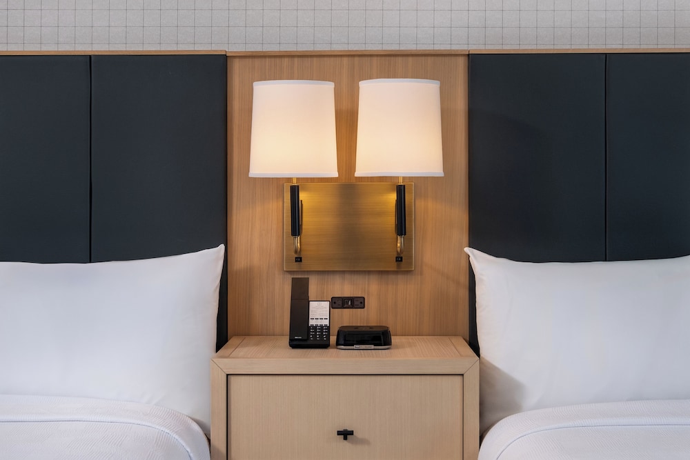 Denizen Hotel - photo 15