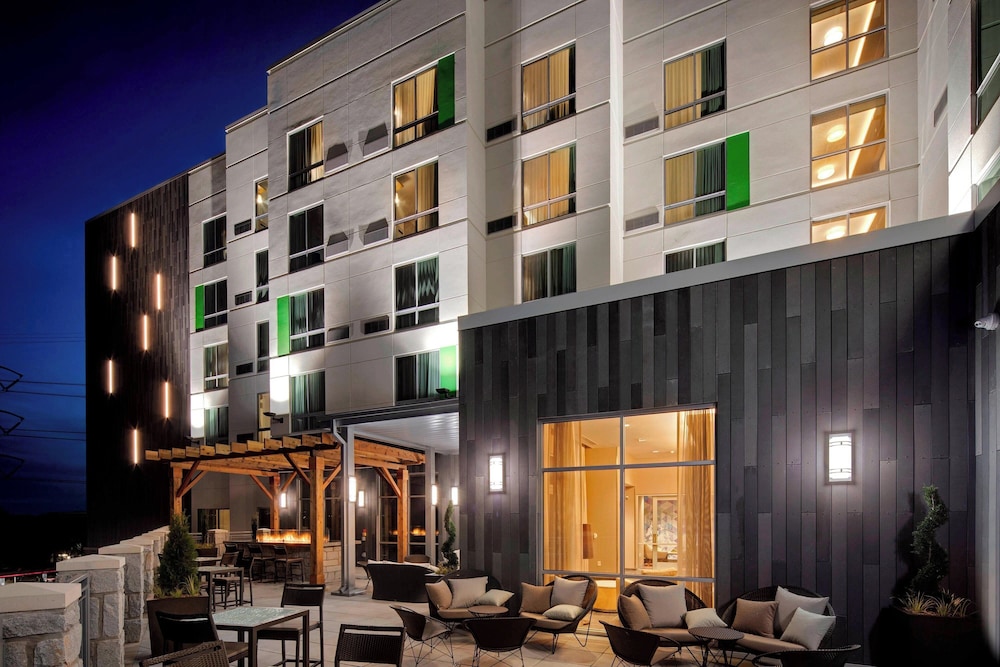 Courtyard by Marriott Atlanta Vinings Galleria - photo 44