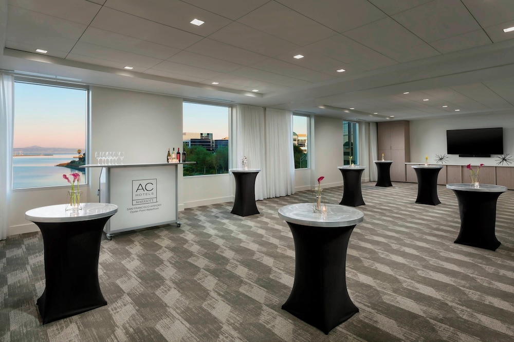 AC Hotel by Marriott San Francisco Airport Oyster Point Waterfront - photo 57