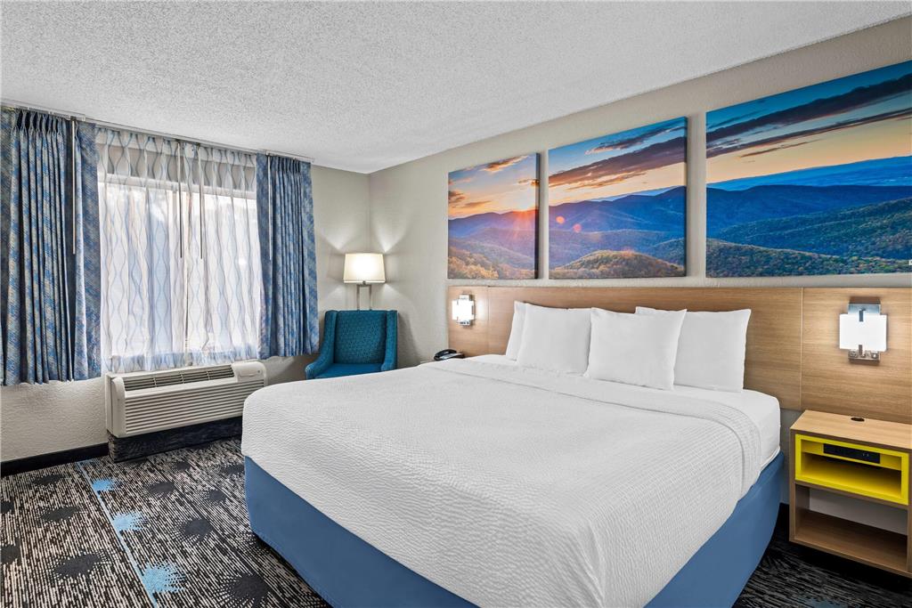 Days Inn by Wyndham Chattanooga Hamilton Place - photo 30