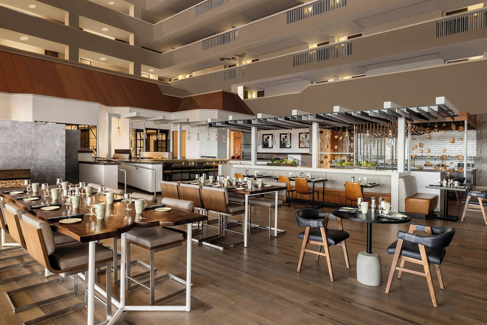 Renaissance Denver Hotel & Conference Center - photo 39
