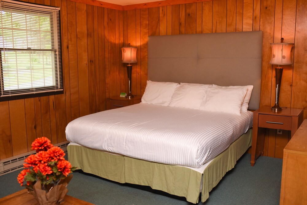 Chestnut Grove Resort - photo 30