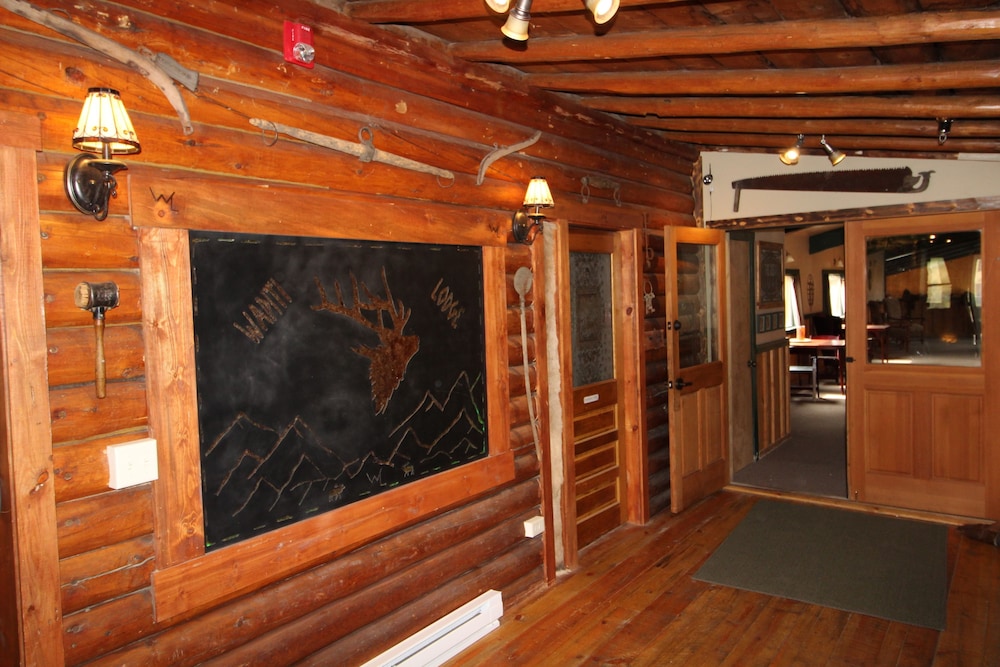 The Historic Wapiti Lodge - photo 164