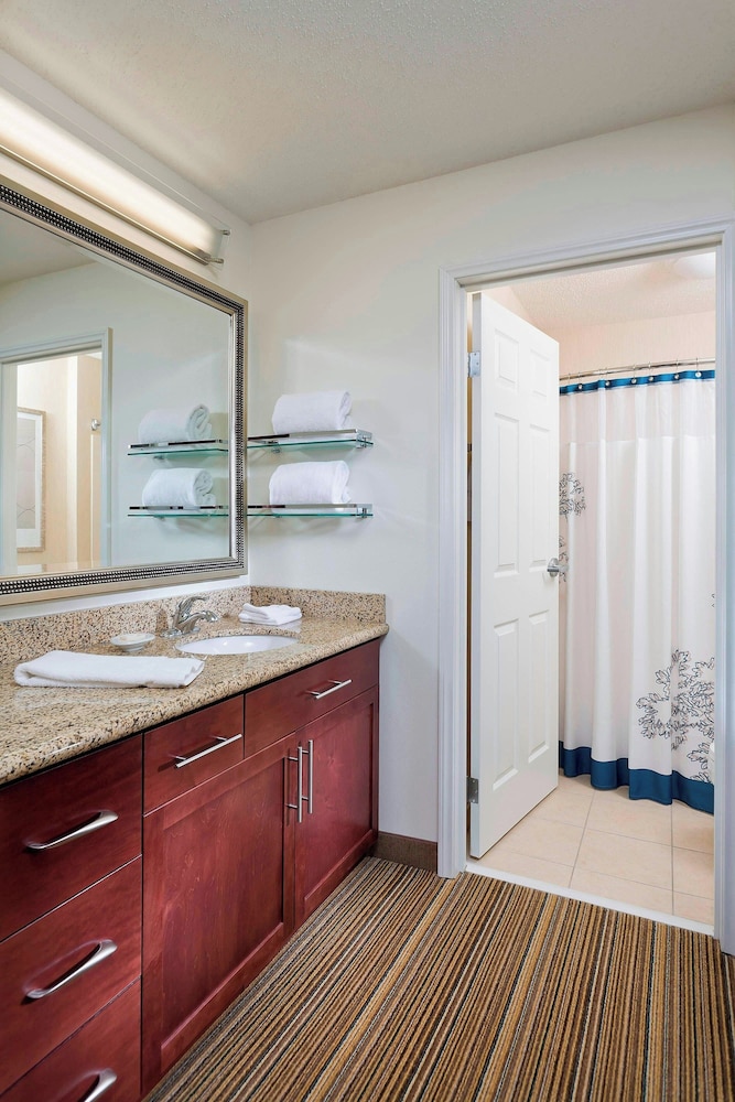 Residence Inn Canton - photo 12