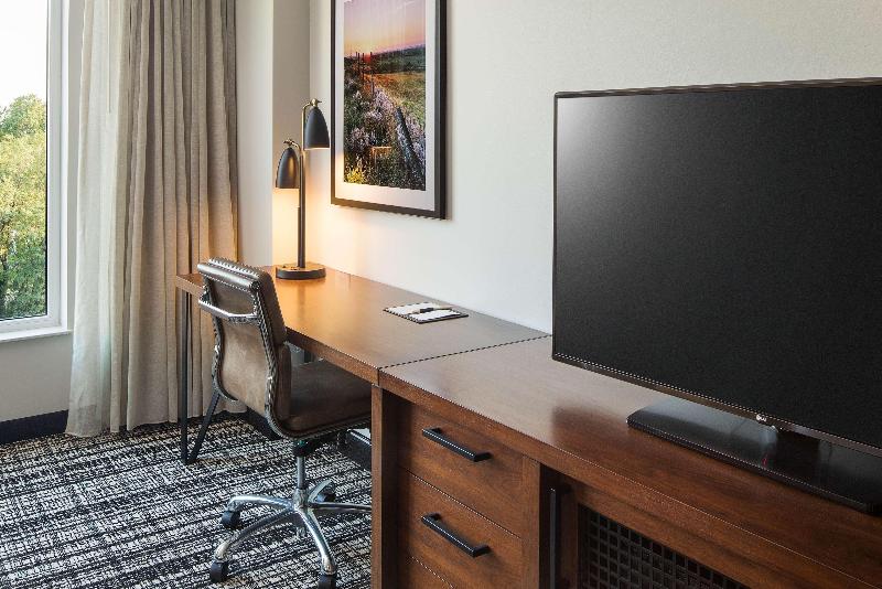 DoubleTree by Hilton Greeley at Lincoln Park - photo 73