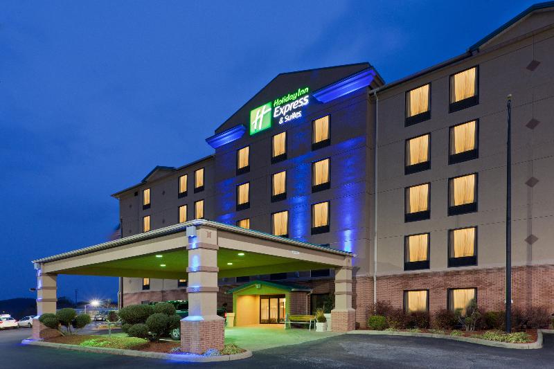 Holiday Inn Express Suites Charleston by IHG — hotel near Yeager Airport