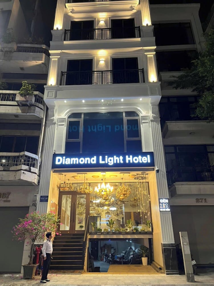 Diamond Light Hotel - last minute hotel in Hanoi