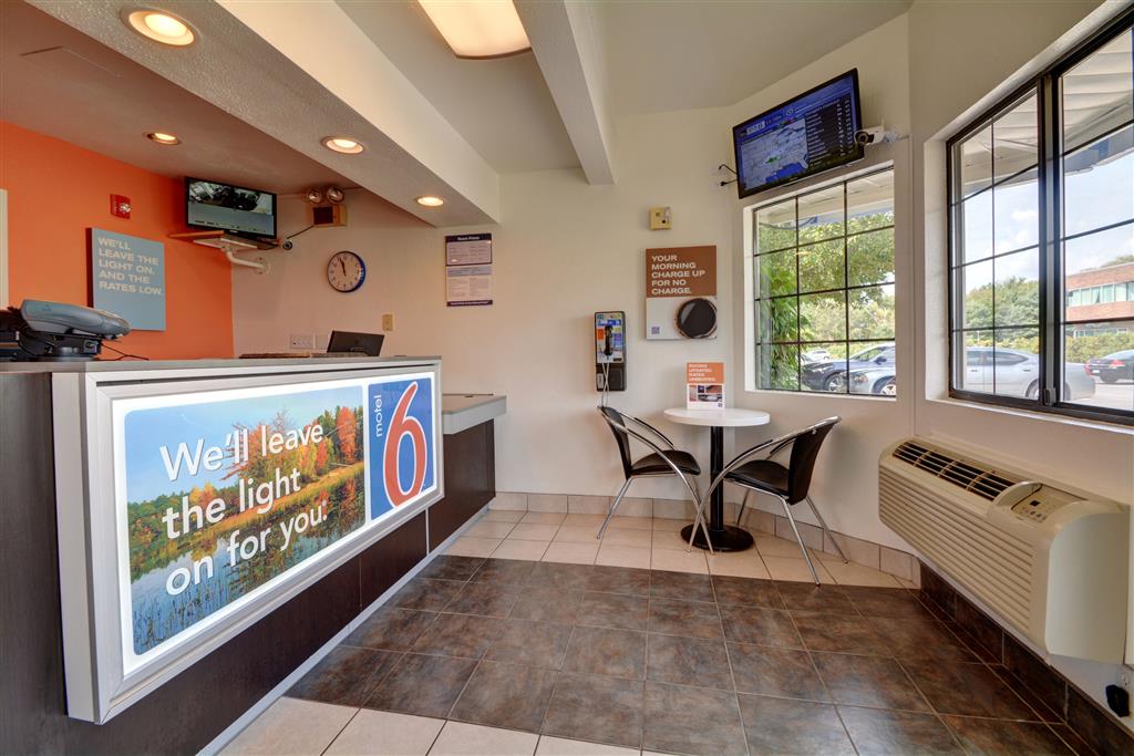 Motel 6 Wethersfield CT Hartford - photo 26
