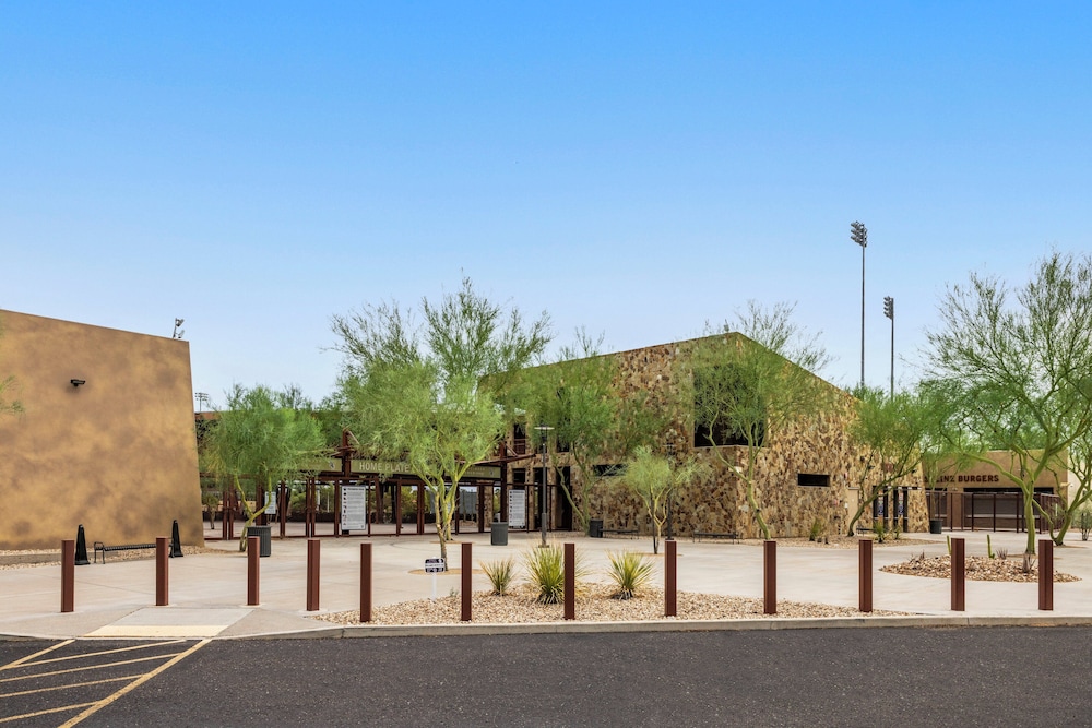 Holiday Inn Express & Suites Phoenix West Tolleson by IHG - photo 87