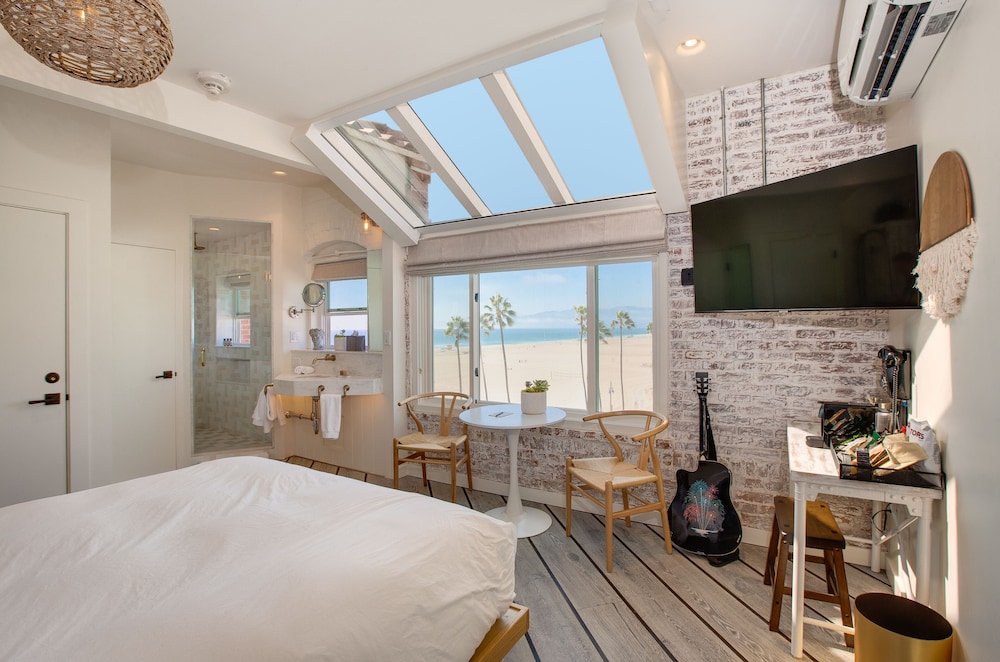Venice V Hotel - photo 35
