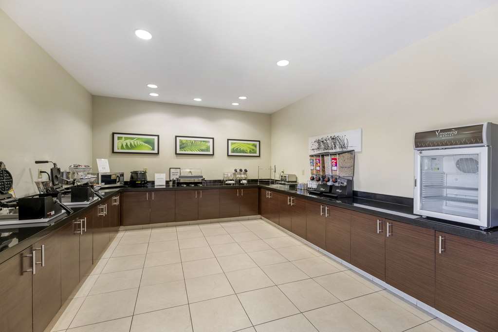 Sleep Inn & Suites Carlsbad Caverns Area - photo 32