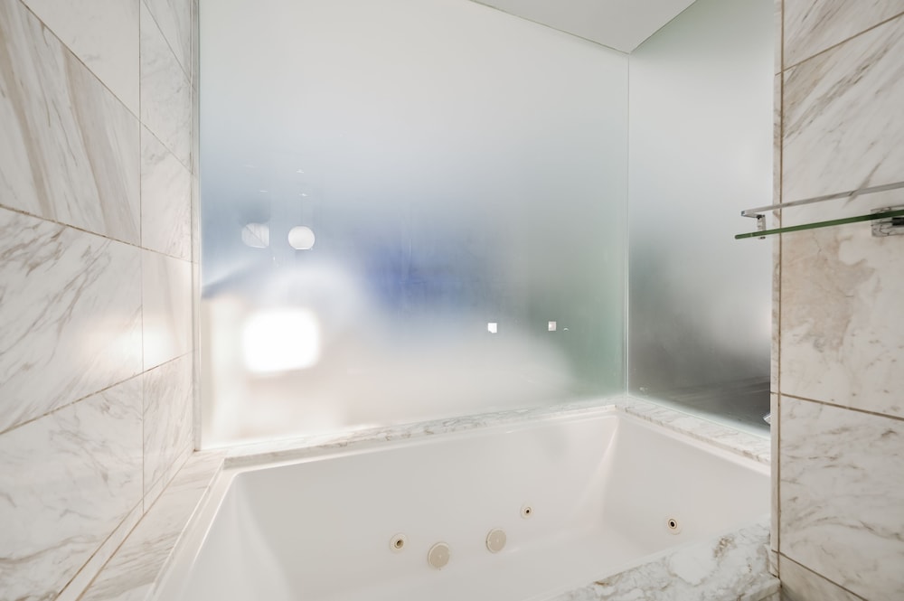 StripViewSuites at Palms Place Penthouses - photo 158
