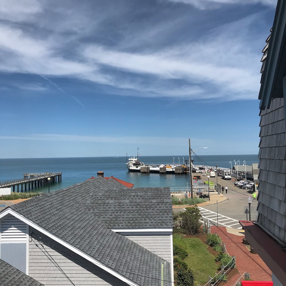 MV Surfside Hotel - photo 95