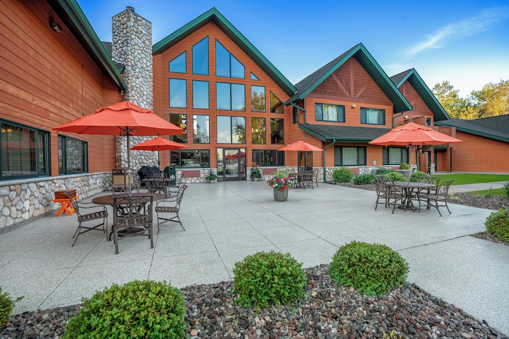 Holiday Inn Express & Suites Hayward by IHG - photo 59