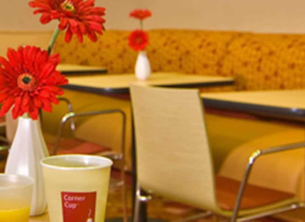 Towneplace Suites by Marriott Aiken Whiskey Road - photo 35