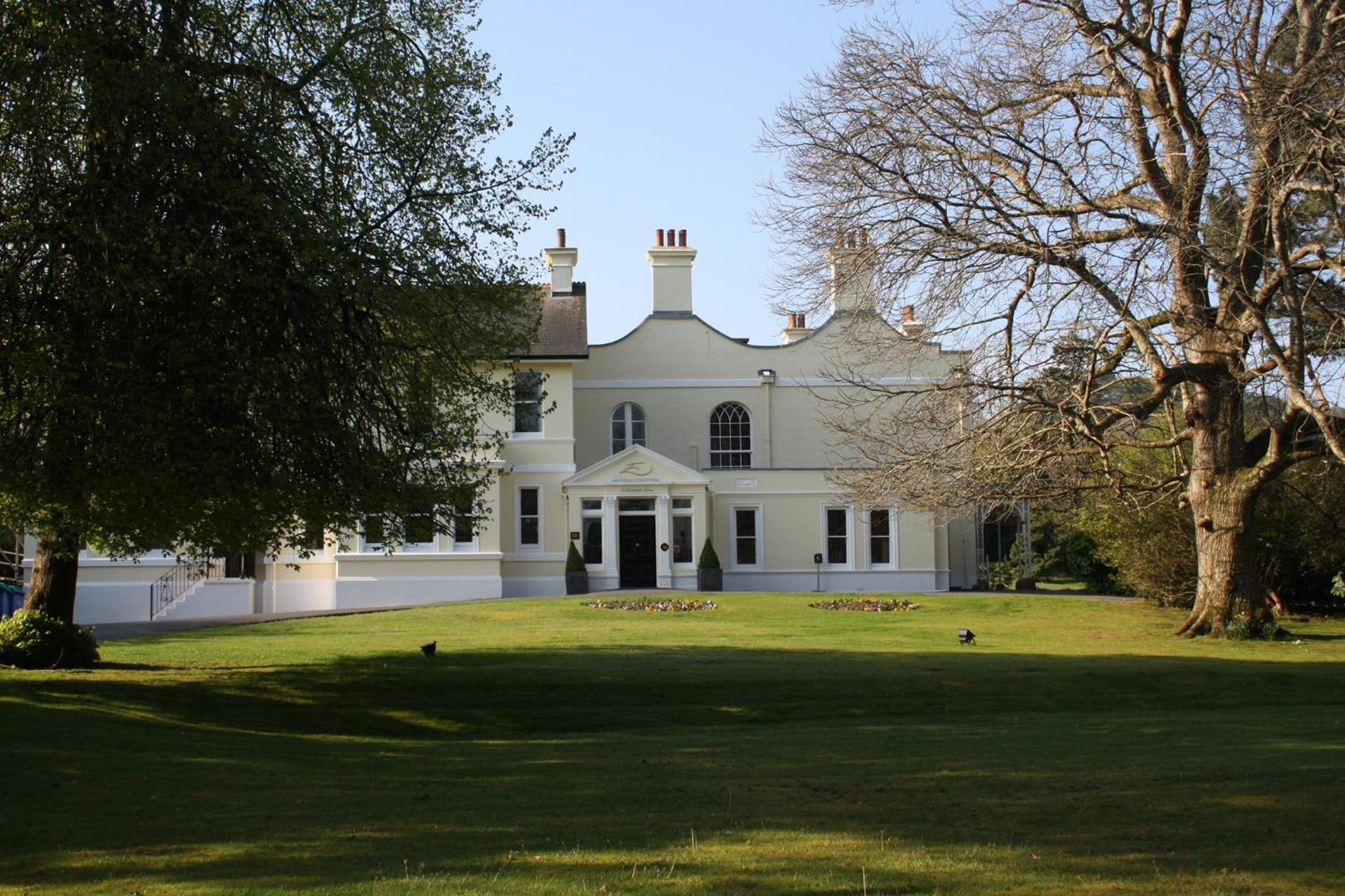 St Elizabeth's House — 4-Star Luxury Hotel in Plymouth, United Kingdom
