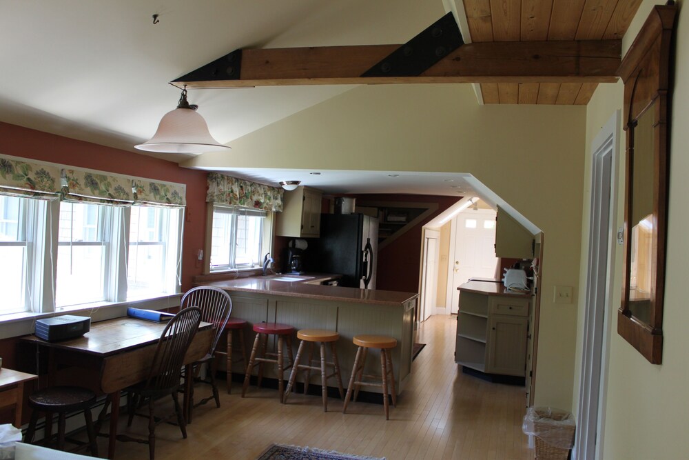 Chatham Guest Rooms - photo 18