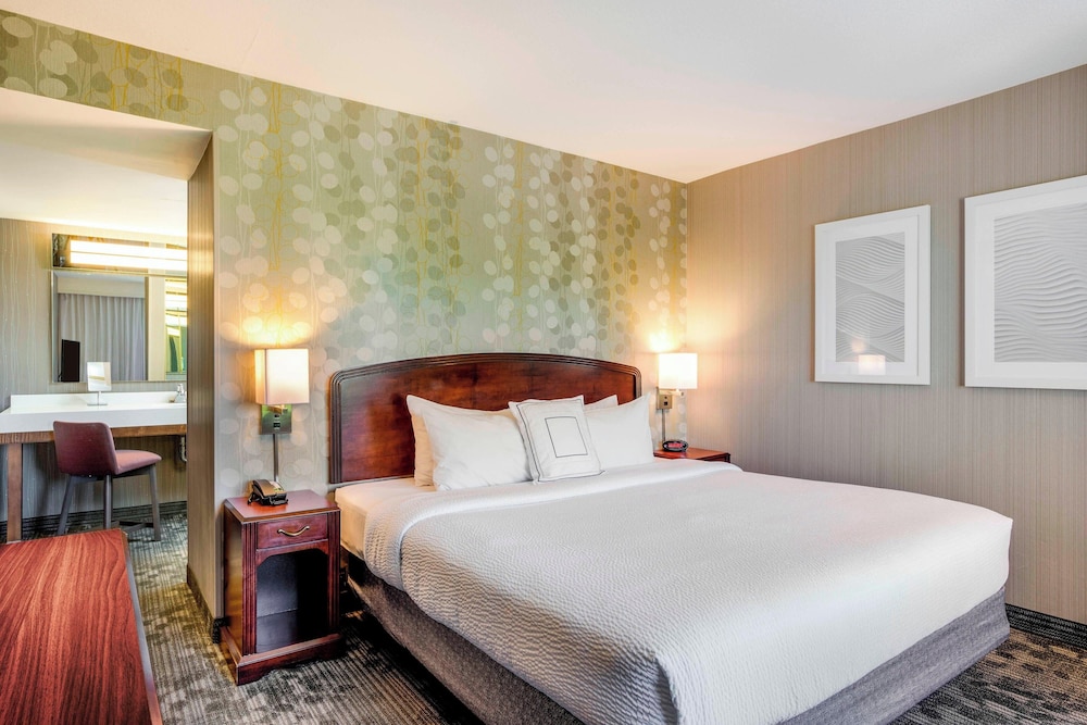 Courtyard by Marriott Cranbury South Brunswick - photo 17