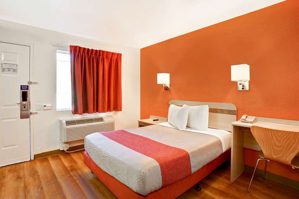 Motel 6 Fremont CA North - photo 5