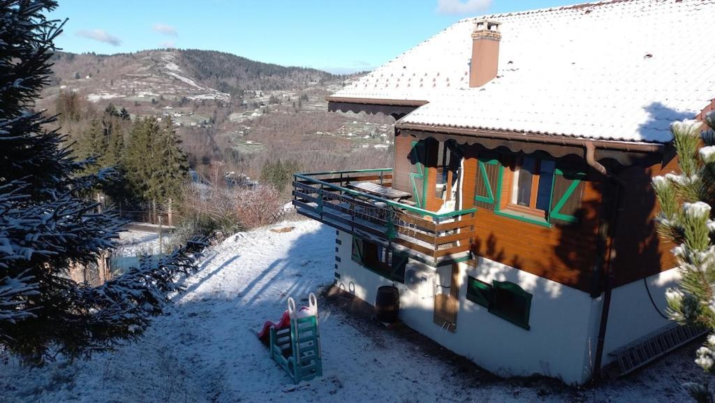 Chalet Les Sapins Sauna Au Pied Des Pistes — 4-Star Luxury Hotel in La Bresse, France