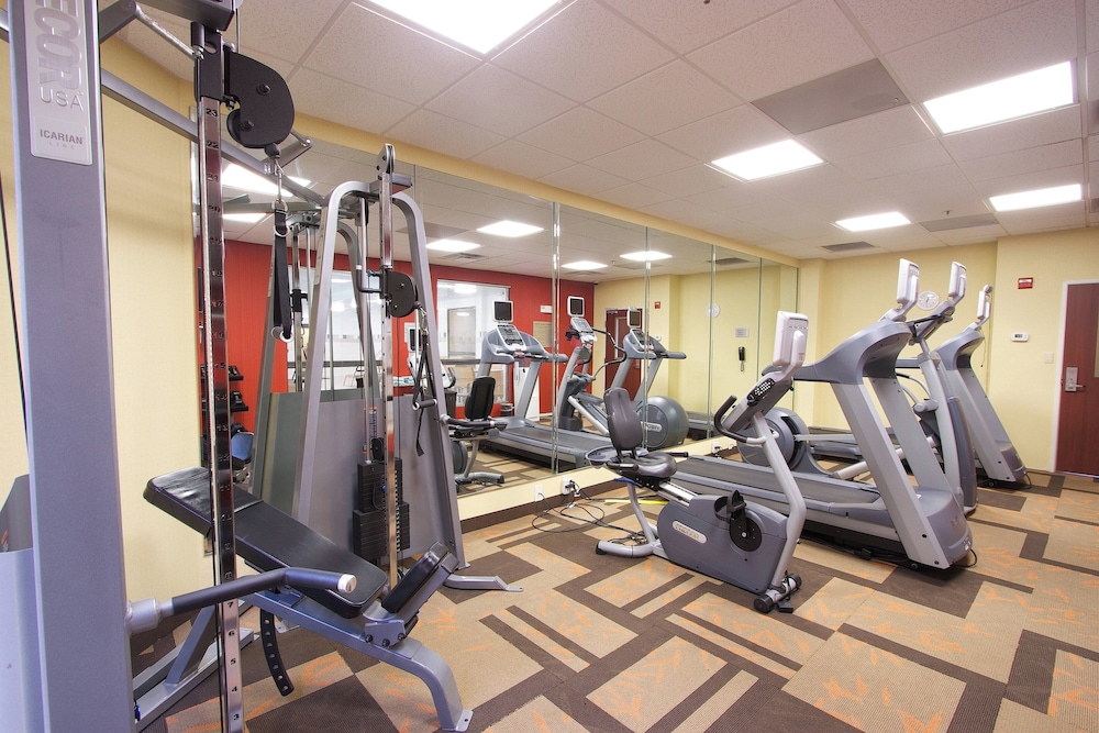 Courtyard by Marriott Blacksburg - photo 13