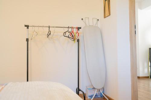 Dom Kłączno z kominkiem w okolicy lasów i jeziora — hotel in Studzienice