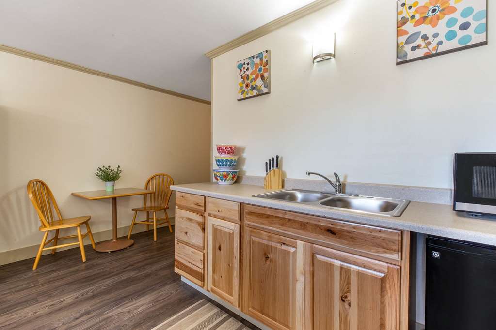 Travelodge by Wyndham Livingston Yellowstone - photo 29