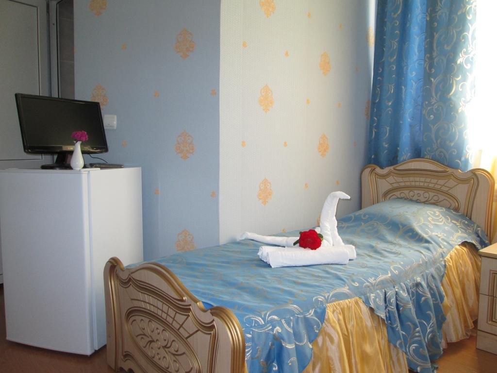 Alex Palace Mini Hotel - carbon neutral hotel in Sochi