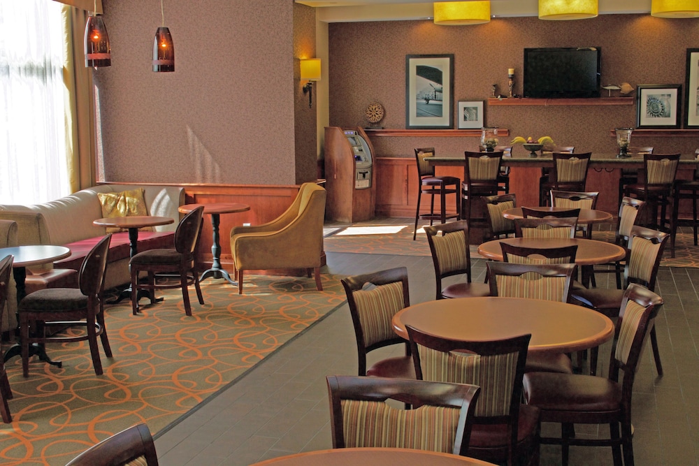 Hampton Inn & Suites Chesapeake Battlefield Blvd. - photo 38
