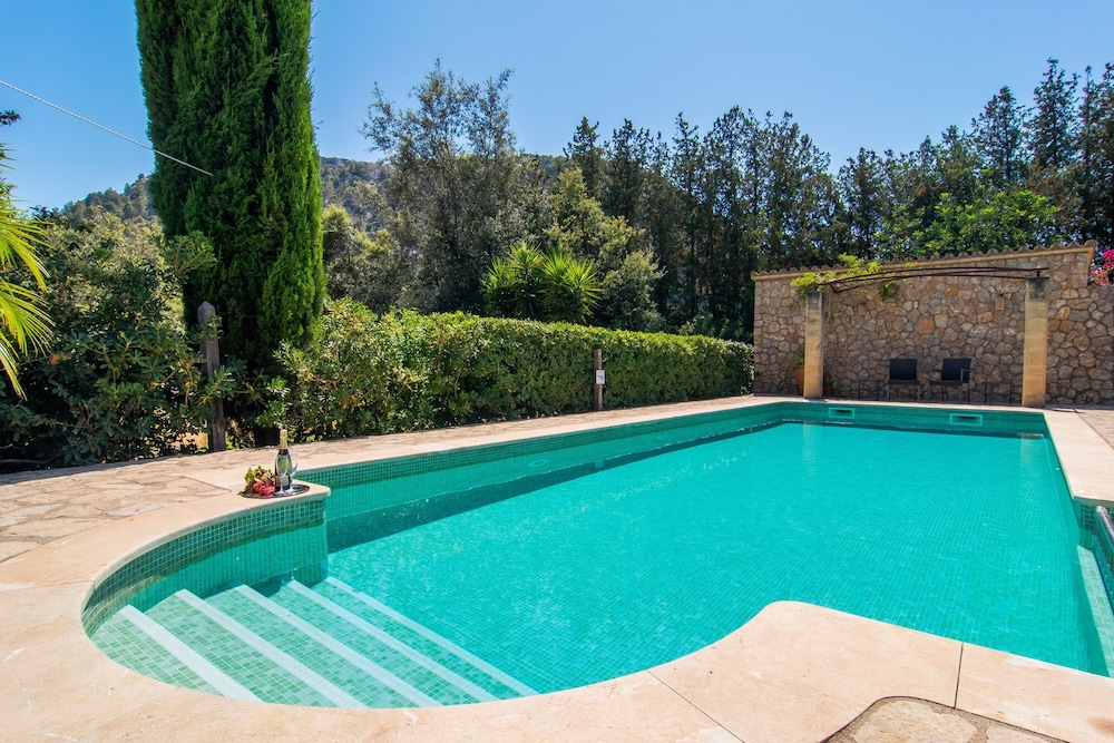 Cal Llenyater in Pollen a - last minute hotel in Pollenca