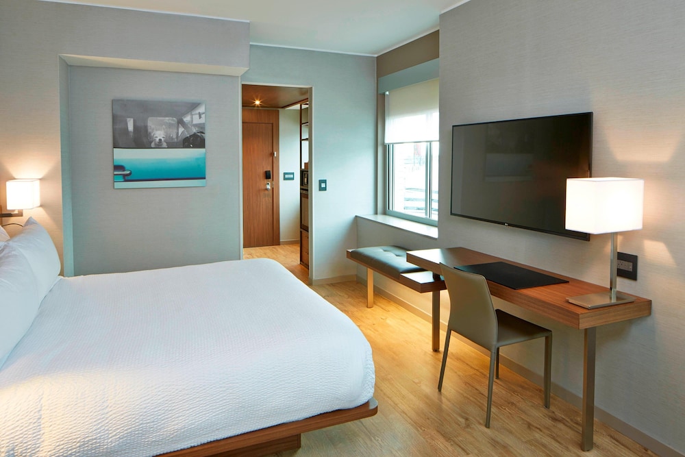 AC Hotel by Marriott Portland Downtown OR - photo 13