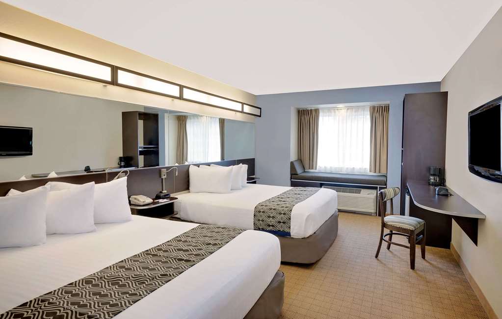 Microtel Inn & Suites by Wyndham Geneva - photo 8