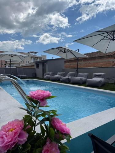 Street 90 Luxury Apartment — 4-Star Luxury Hotel in Keramoti, Greece