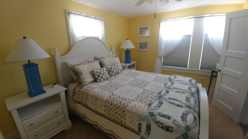 2 River Road Inn & Cottages - photo 73