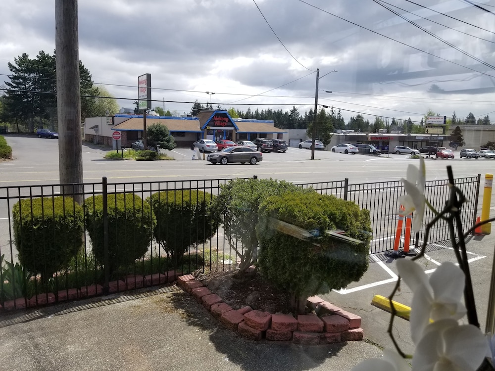 Seattle Inn Northgate - photo 54
