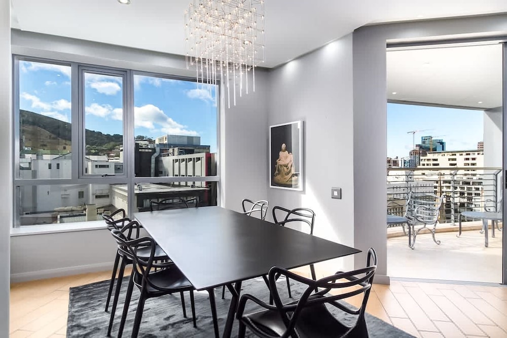 Art Apartment 1304 in Cape Town