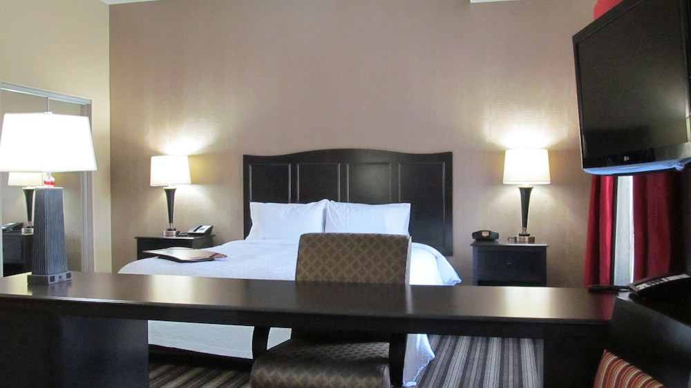 Hampton Inn & Suites Hope - photo 7