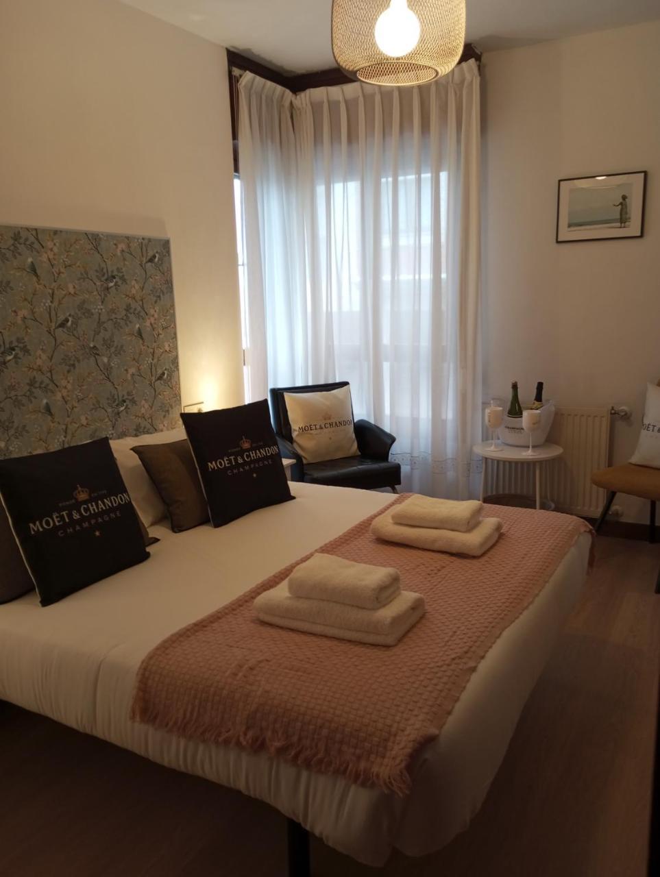 Calderon Playa - carbon neutral hotel in Unknown City
