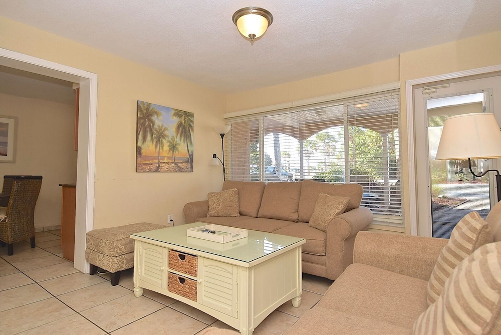 A Beach Retreat - photo 115