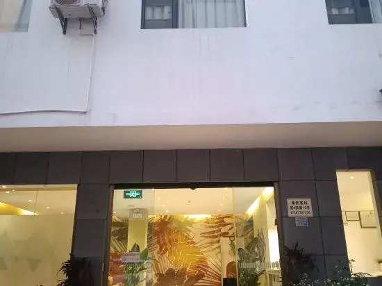 Suran Inn in Chengjiang, People's Republic of China