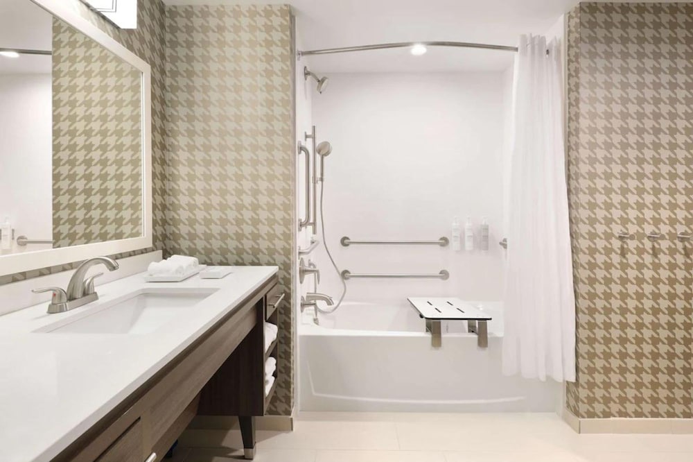 Home2 Suites by Hilton Lynchburg - photo 13