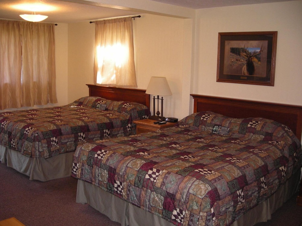 Falls Motel - photo 14